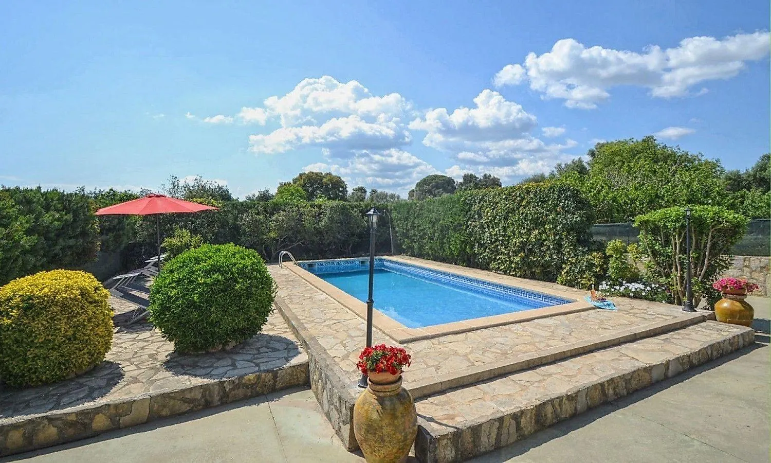 Flirty Cottage Mit Pool In Buger Bis Zu 6 Personen 0*,