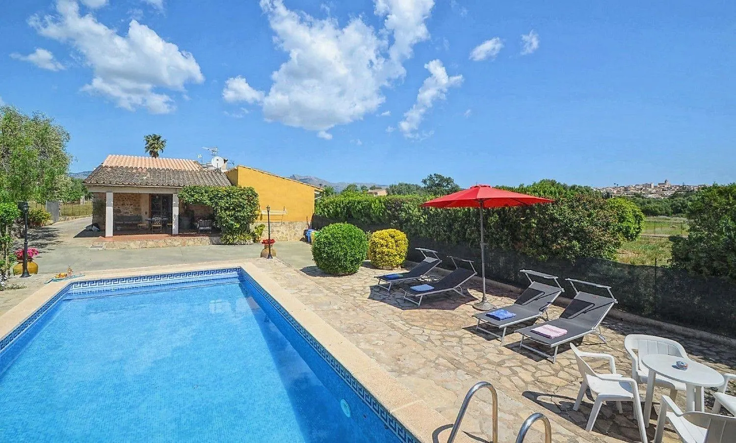 Holiday home Flirty Cottage Mit Pool In Buger Bis Zu 6 Personen