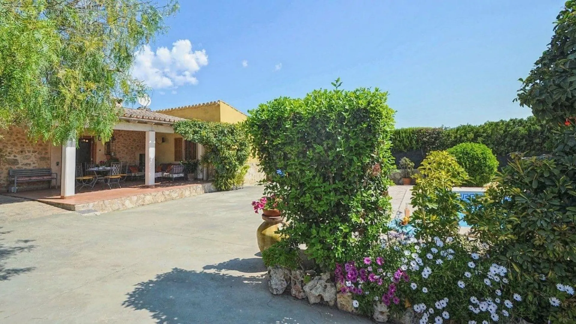 Holiday home Flirty Cottage Mit Pool In Buger Bis Zu 6 Personen
